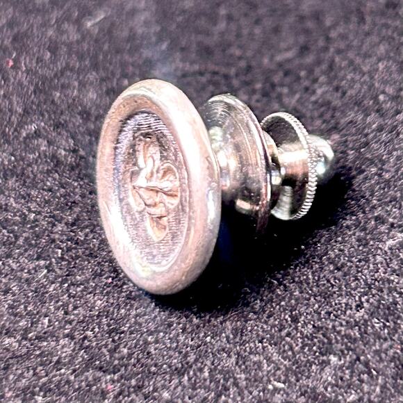 Vintage Button Design Tie Tack Pin – Silver Tone Men’s Accessory - Picture 13 of 16